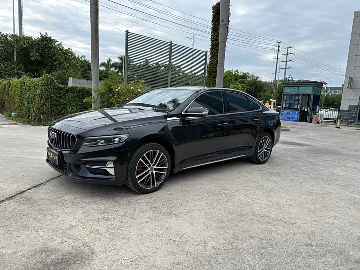 Фото 1 - Geely Preface