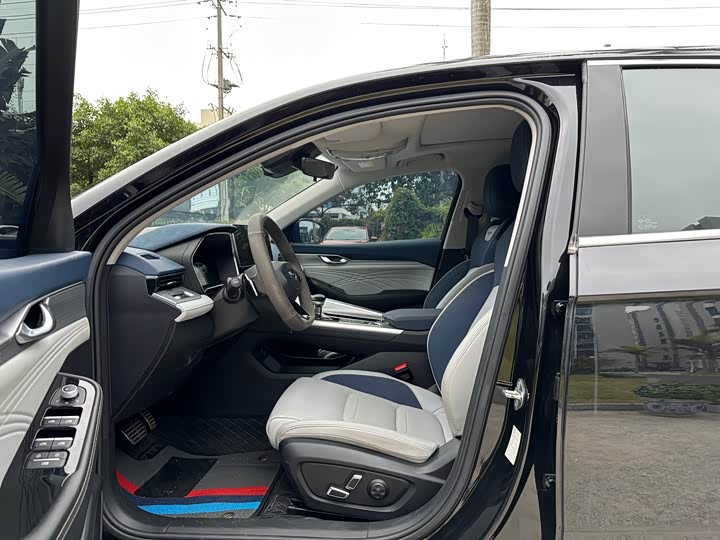 Фото 5 - Geely Preface