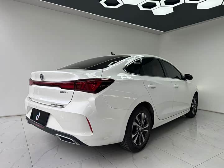 Фото 4 - Changan Eado Plus