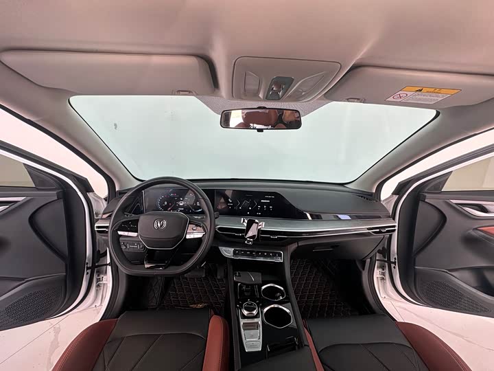 Фото 8 - Changan Eado Plus