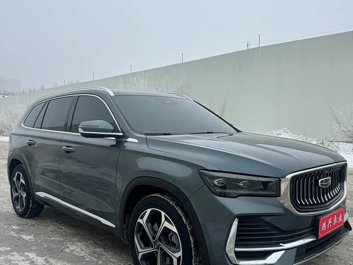 Фото 3 - Geely Monjaro