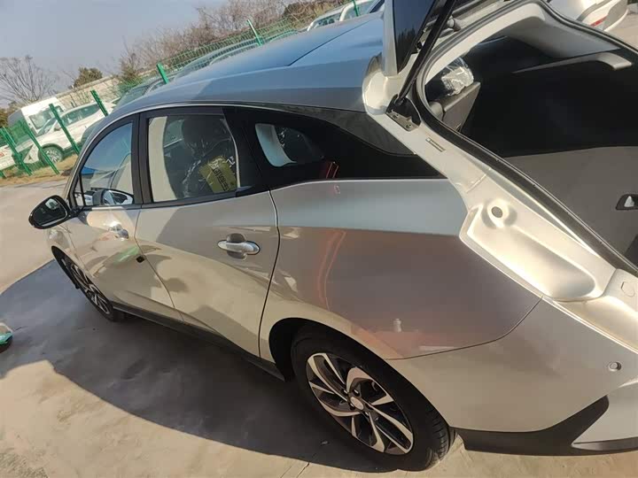 Фото 5 - Buick Velite 6