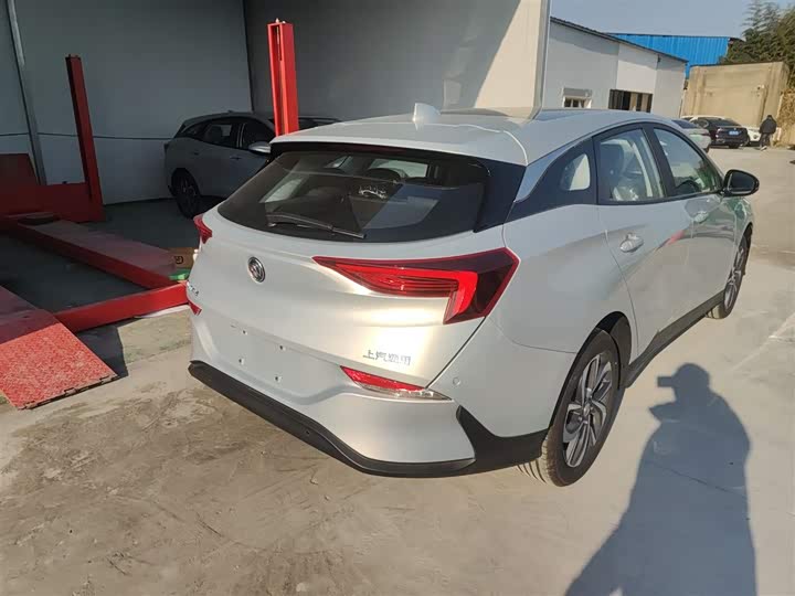 Фото 7 - Buick Velite 6