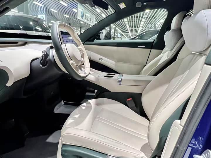 Фото 8 - Xiaomi YU7