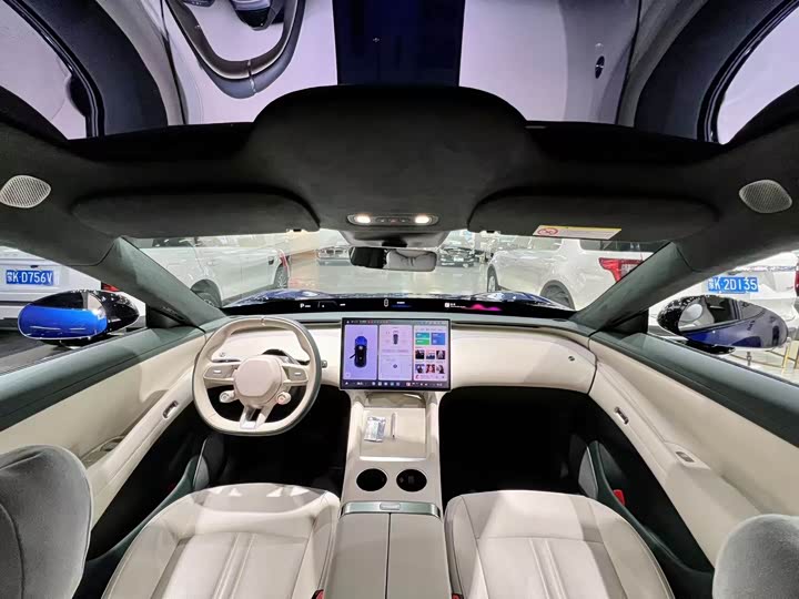 Фото 9 - Xiaomi YU7