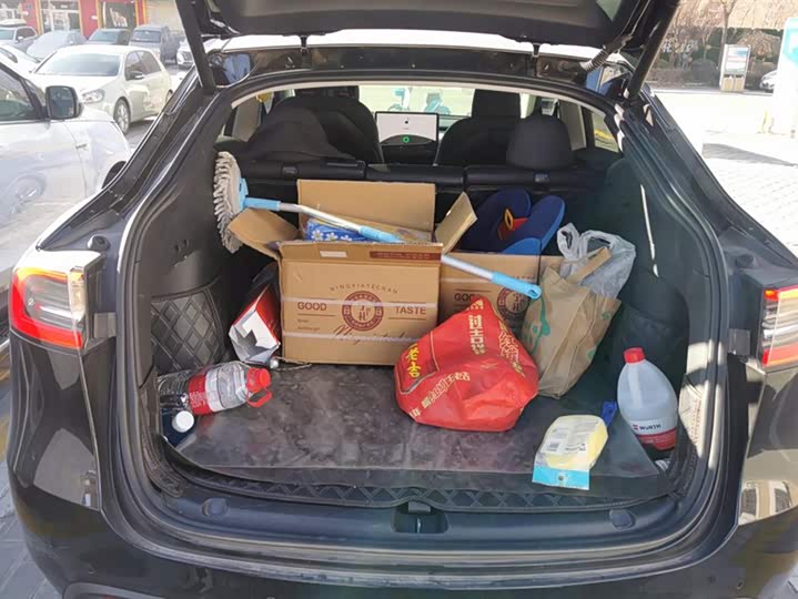 Фото 4 - Tesla Model Y