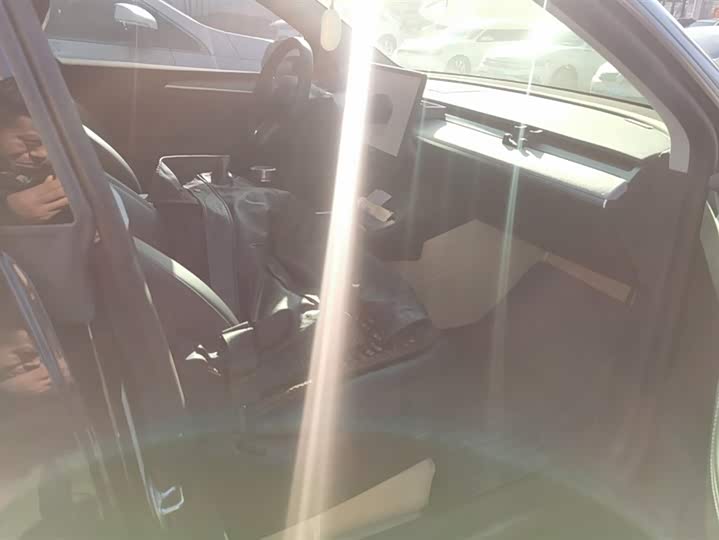 Фото 8 - Tesla Model Y