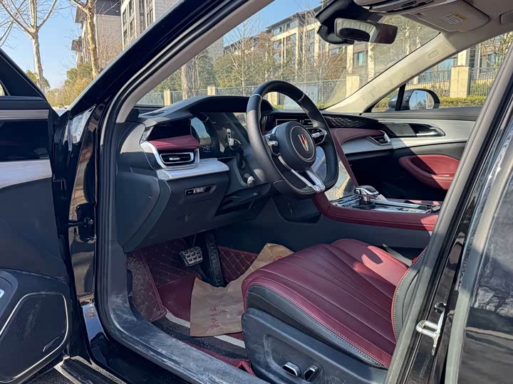 Фото 4 - Hongqi H5