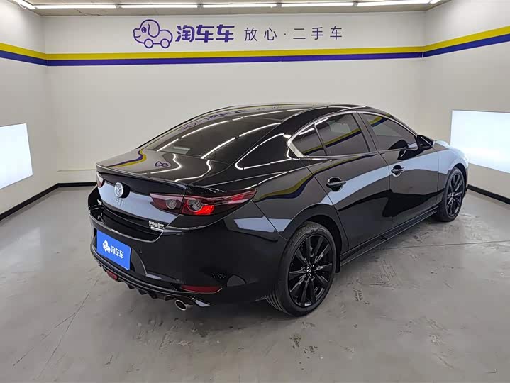 Фото 3 - Mazda 3 (Axela)