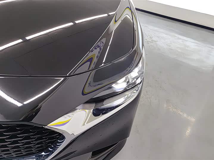 Фото 5 - Mazda 3 (Axela)