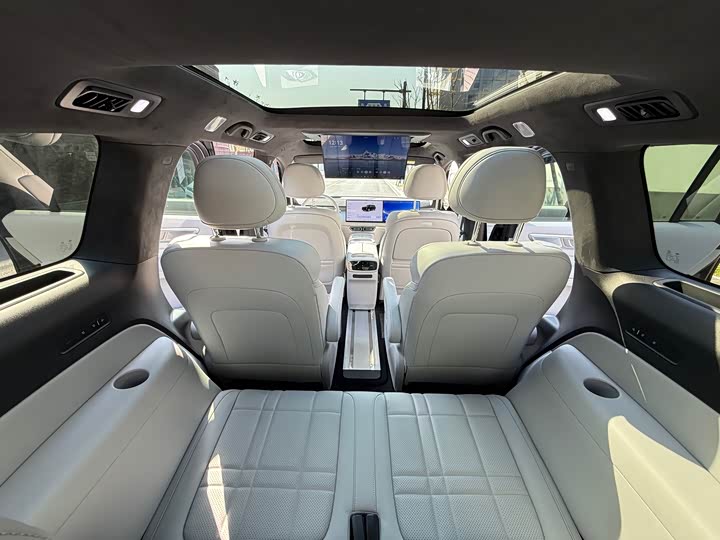 Фото 6 - Changan Deepal S09