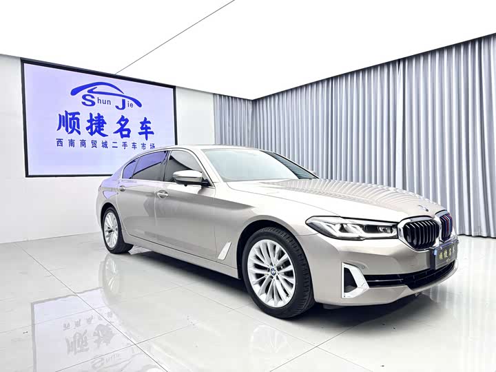 Фото 3 - BMW 5 Series