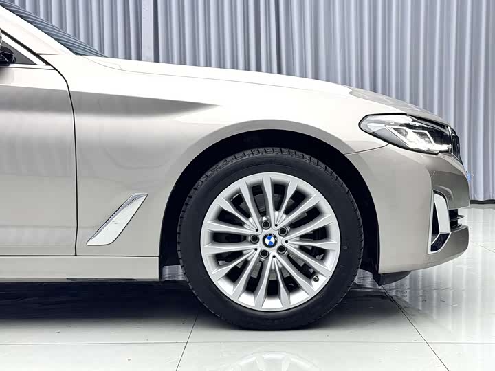 Фото 4 - BMW 5 Series
