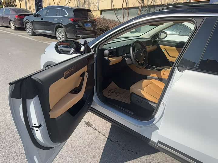 Фото 5 - Leapmotor C11