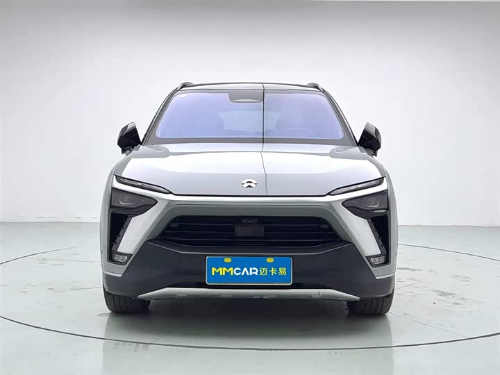 Фото 2 - Nio ES8