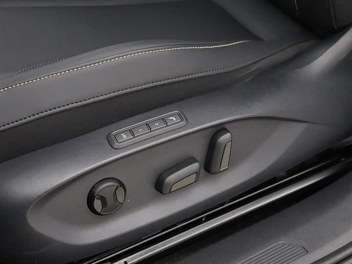 Фото 4 - Volkswagen ID.Unyx