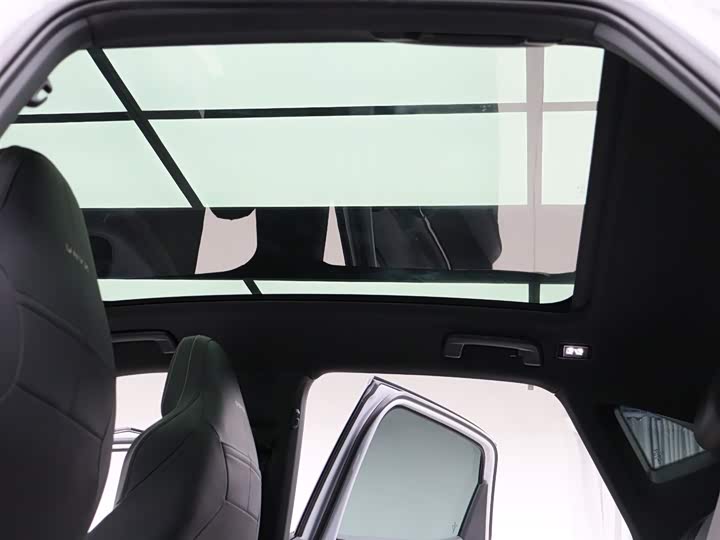 Фото 7 - Volkswagen ID.Unyx