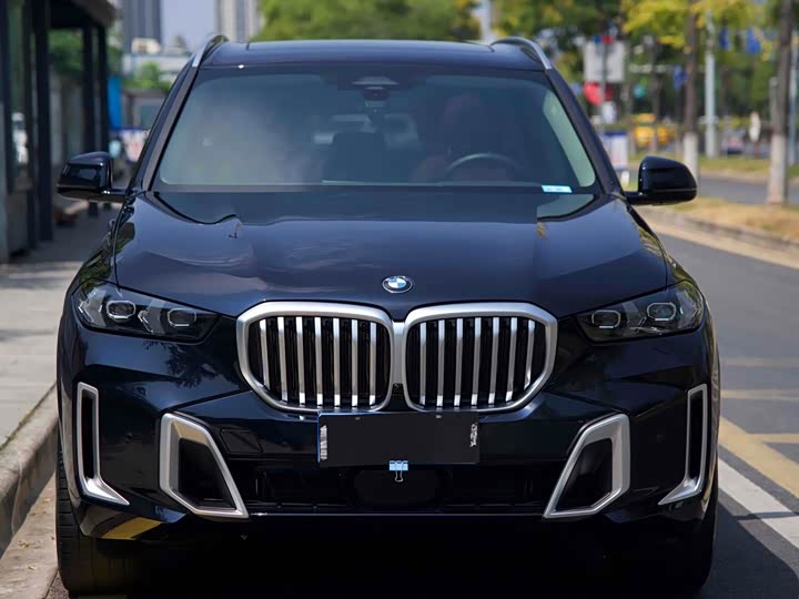 Фото 2 - BMW X5