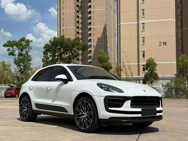 Фото 2 - Porsche Macan
