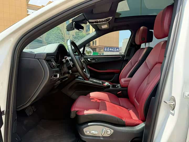 Фото 5 - Porsche Macan