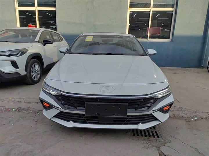 Фото 3 - Hyundai Elantra N line