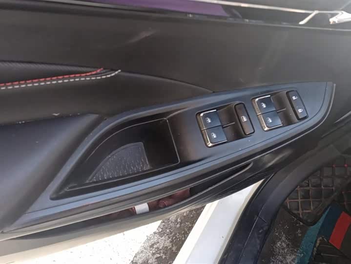 Фото 7 - Changan Oshan X5