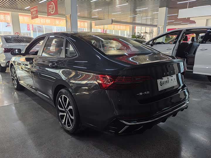 Фото 3 - Jetta VA7