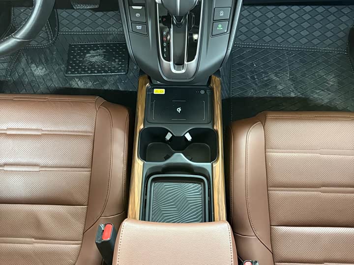 Фото 8 - Honda CR-V