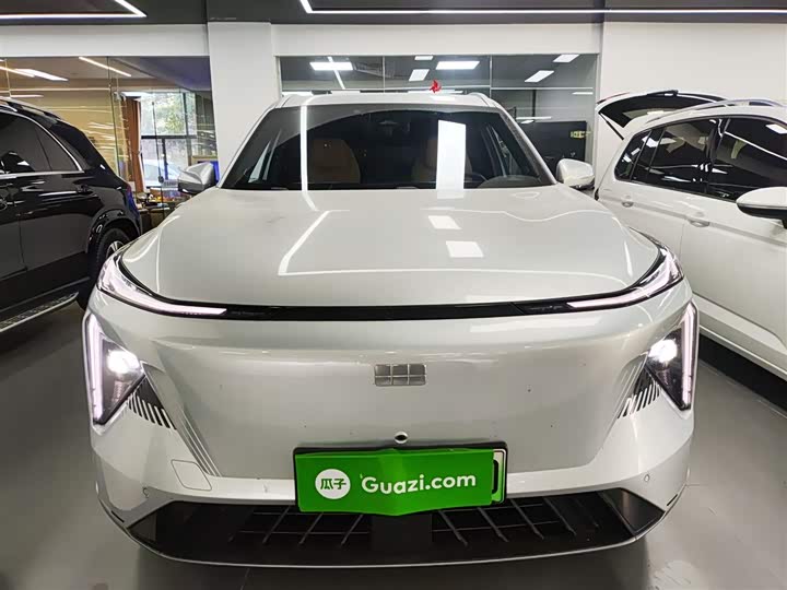 Фото 3 - Geely Galaxy L7