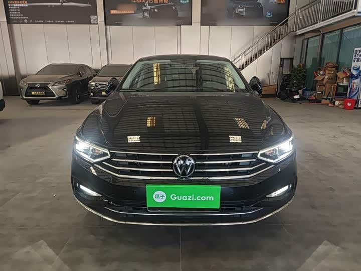 Фото 3 - Volkswagen Magotan