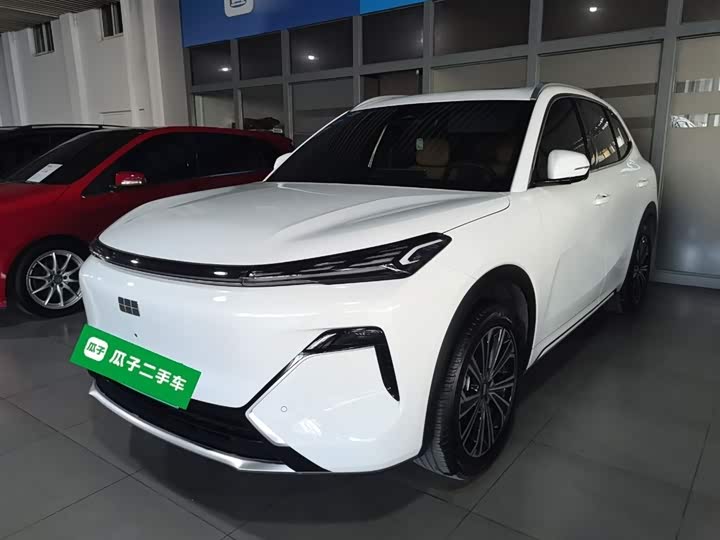 Фото 2 - Geely Galaxy Starship 7