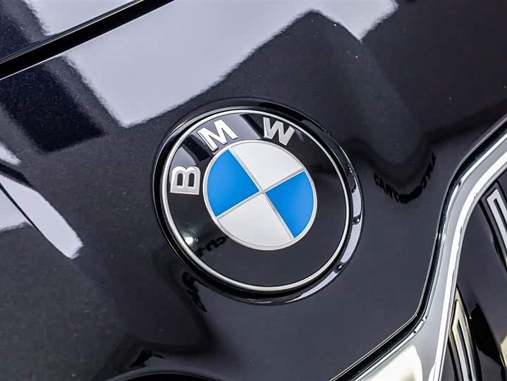 Фото 6 - BMW 7 Series