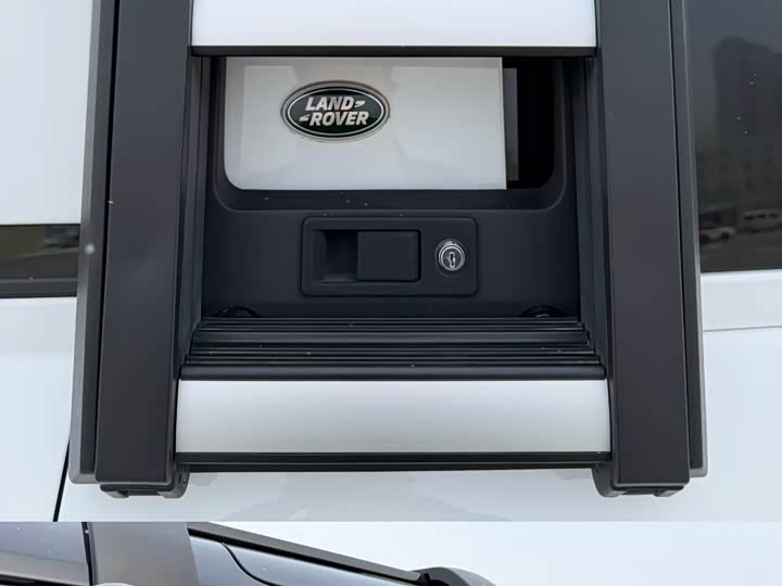 Фото 7 - Land Rover Defender