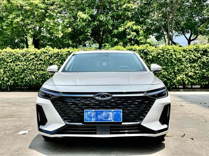 Фото 2 - Chery Arrizo 8