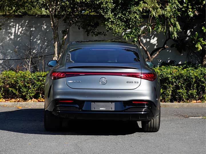 Фото 6 - Mercedes-Benz EQS AMG