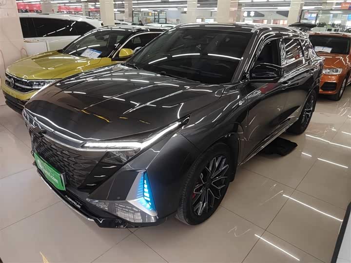 Фото 2 - Changan Oshan Z6 Hybrid