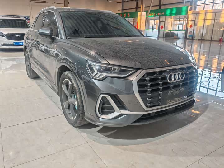 Фото 3 - Audi Q3
