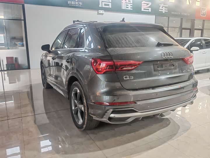 Фото 6 - Audi Q3