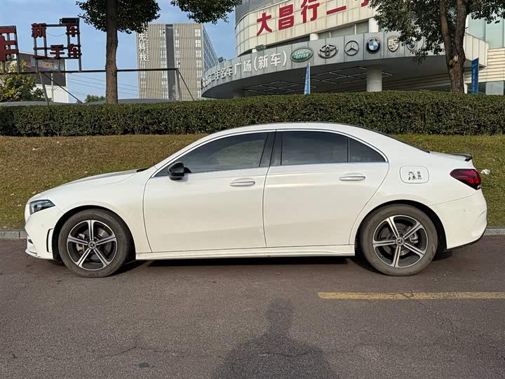 Фото 3 - Mercedes-Benz A-Class