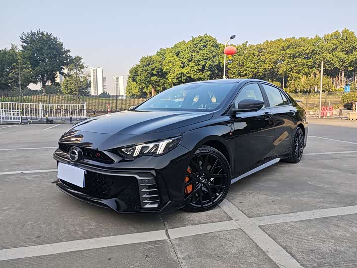 Фото 1 - GAC Trumpchi Empow R