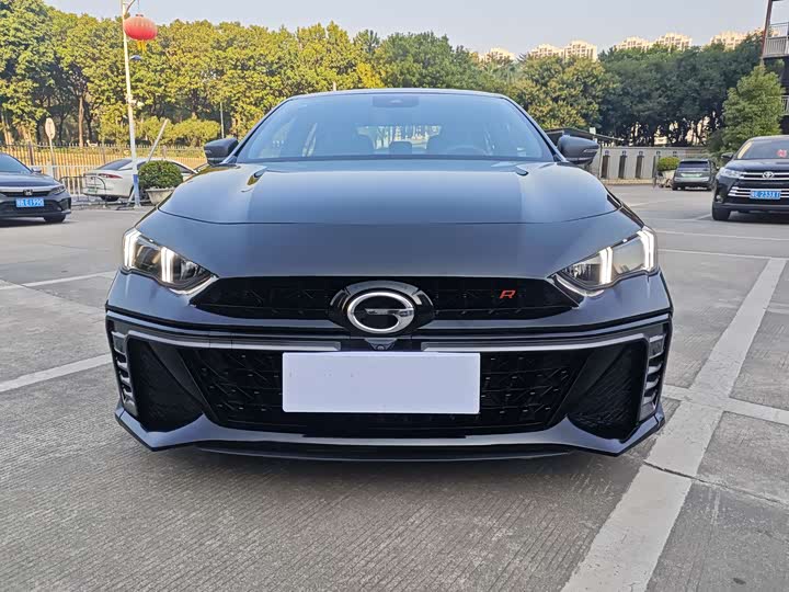 Фото 2 - GAC Trumpchi Empow R