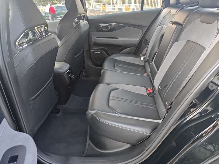 Фото 8 - GAC Trumpchi Empow R