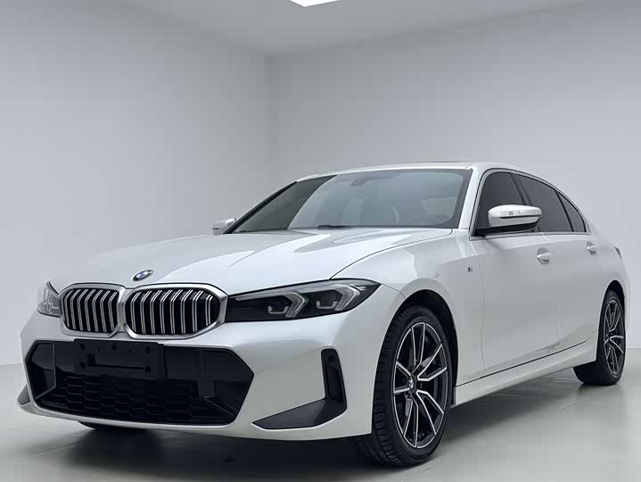 Фото 1 - BMW 3 Series