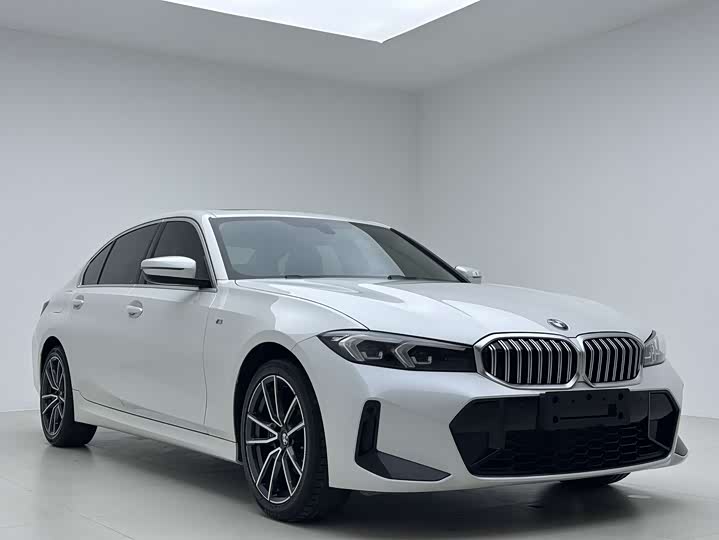 Фото 3 - BMW 3 Series