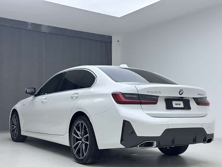 Фото 4 - BMW 3 Series