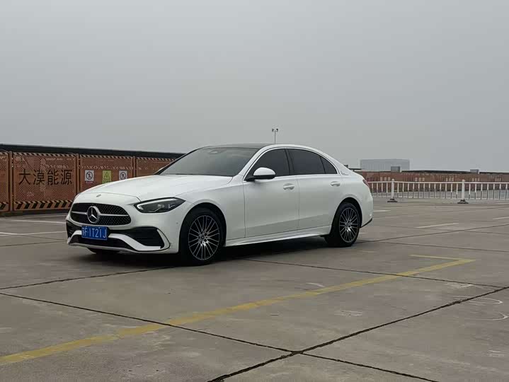 Фото 1 - Mercedes-Benz C-Class