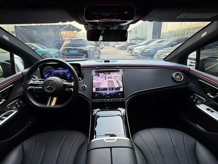 Фото 4 - Mercedes-Benz EQE