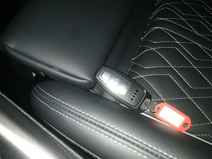 Фото 9 - Audi A3