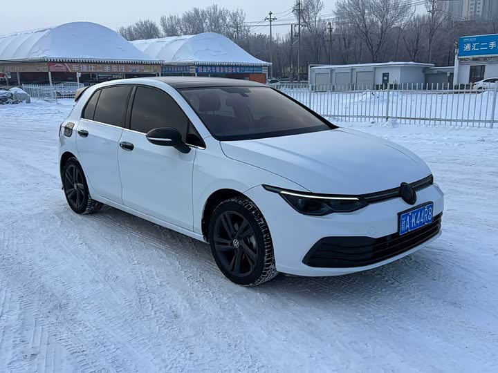 Фото 3 - Volkswagen Golf