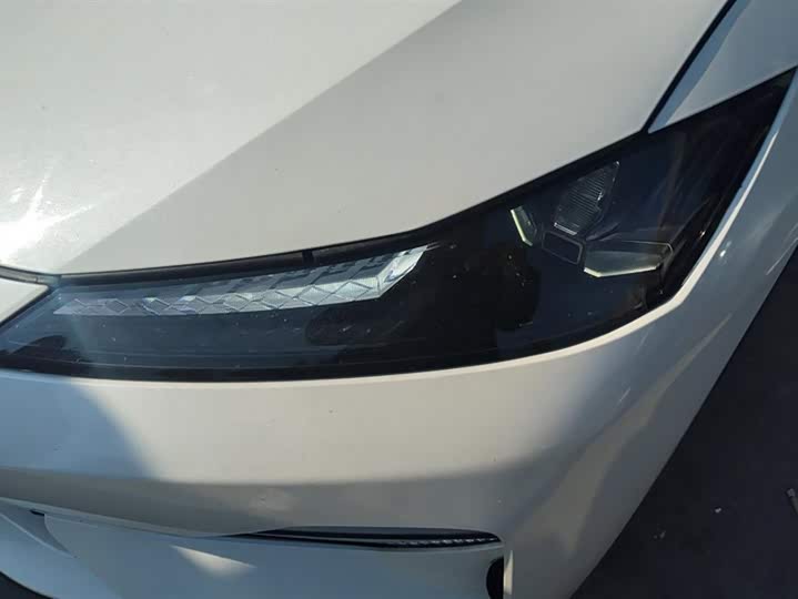 Фото 5 - Changan Deepal SL03